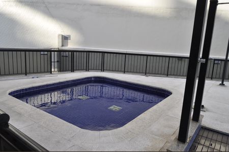 Apartamento à venda com 88m², 2 quartos e 1 vagaÁrea comum