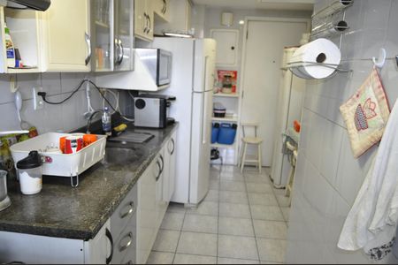 Apartamento à venda com 88m², 2 quartos e 1 vagaCozinha