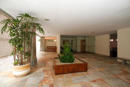 Apartamento à venda com 126m², 3 quartos e 1 vaga Apartamento à venda com 126m², 3 quartos e 1 vagaÁrea Comum - Espaço de Convivência