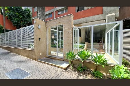 Apartamento à venda com 126m², 3 quartos e 1 vaga Apartamento à venda com 126m², 3 quartos e 1 vagaFachada do Prédio