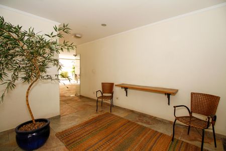 Apartamento à venda com 126m², 3 quartos e 1 vaga Apartamento à venda com 126m², 3 quartos e 1 vagaHall Social