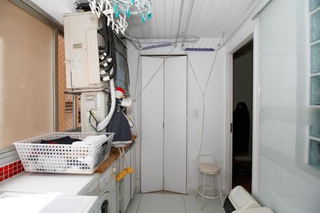 Apartamento à venda com 126m², 3 quartos e 1 vaga Apartamento à venda com 126m², 3 quartos e 1 vagaÁrea de Serviço