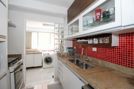 Apartamento à venda com 126m², 3 quartos e 1 vaga Apartamento à venda com 126m², 3 quartos e 1 vagaCozinha