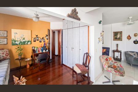 Sala de apartamento à venda com 3 quartos, 95m² em Lourdes, Belo Horizonte
