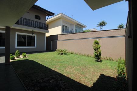 Casa à venda com 327m², 4 quartos e 4 vagasÁrea Externa