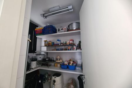 Apartamento à venda com 107m², 3 quartos e 2 vagasDespensa