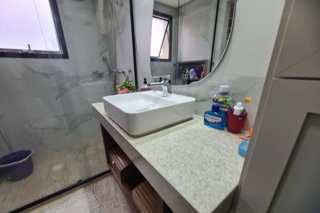 Apartamento à venda com 107m², 3 quartos e 2 vagasBanheiro da Suíte