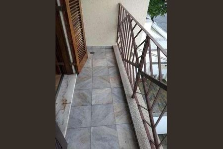 Casa à venda com 200m², 4 quartos e 2 vagas