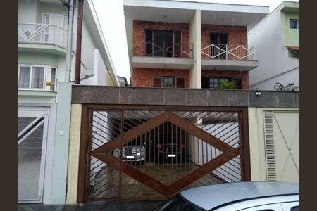 Casa à venda com 200m², 4 quartos e 2 vagas