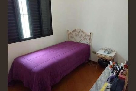 Casa à venda com 4 quartos, 200m² em Bosque da Saúde, São Paulo