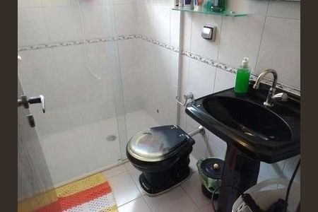 Casa à venda com 4 quartos, 200m² em Bosque da Saúde, São Paulo