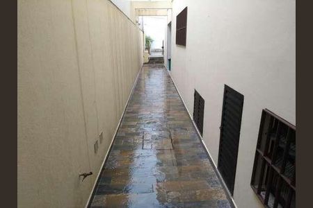 Casa à venda com 200m², 4 quartos e 2 vagas