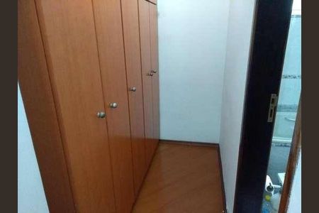 Casa à venda com 200m², 4 quartos e 2 vagas