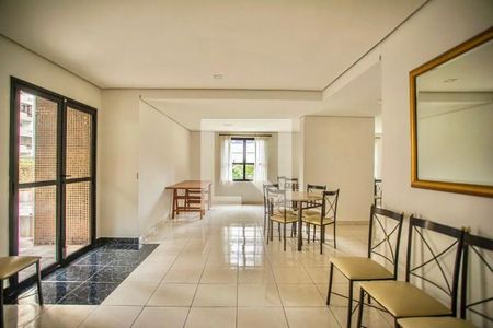 Apartamento à venda com 80m², 2 quartos e 3 vagas Apartamento à venda com 80m², 2 quartos e 3 vagasÁrea comum - Salão de festas