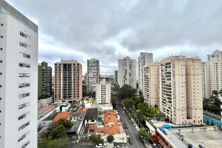 Apartamento à venda com 80m², 2 quartos e 3 vagas Apartamento à venda com 80m², 2 quartos e 3 vagasVista da Suíte
