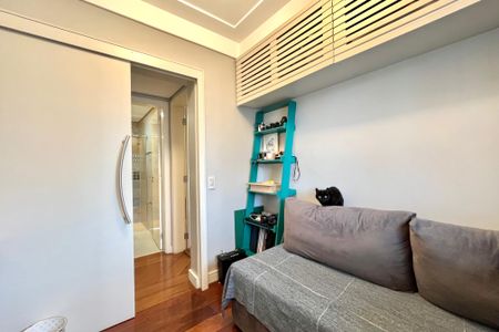 Apartamento à venda com 80m², 2 quartos e 3 vagas Apartamento à venda com 80m², 2 quartos e 3 vagasQuarto