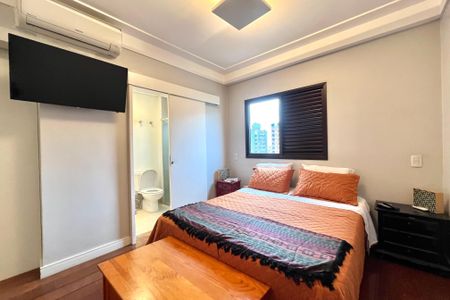 Apartamento à venda com 80m², 2 quartos e 3 vagas Apartamento à venda com 80m², 2 quartos e 3 vagasSuíte