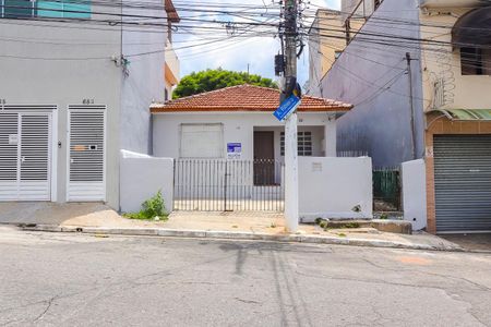 Casa para alugar com 85m², 2 quartos e 1 vagaFachada