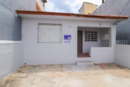 Casa para alugar com 85m², 2 quartos e 1 vagaFachada