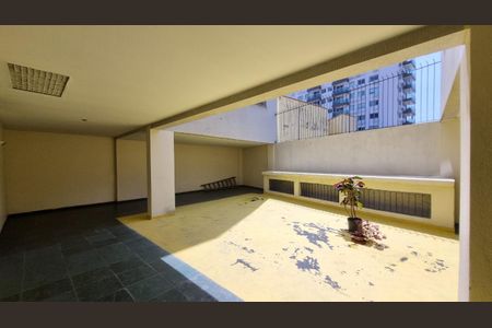 Apartamento para alugar com 72m², 2 quartos e 1 vaga Apartamento para alugar com 72m², 2 quartos e 1 vagaPlayground
