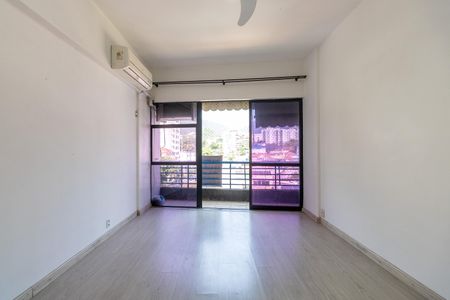Sala de apartamento para alugar com 2 quartos, 72m² em Tijuca, Rio de Janeiro