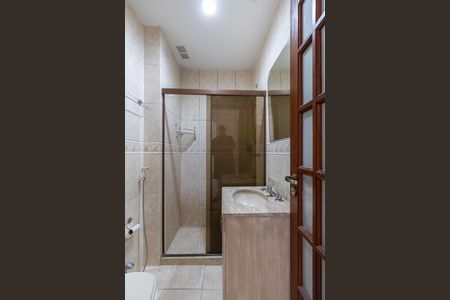 Apartamento para alugar com 72m², 2 quartos e 1 vaga Apartamento para alugar com 72m², 2 quartos e 1 vagaBanheiro