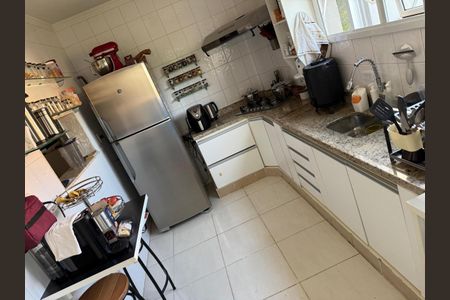 Cozinha de apartamento para alugar com 2 quartos, 100m² em Chácara da Barra, Campinas