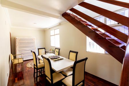 Apartamento à venda com 196m², 3 quartos e 2 vagasSala