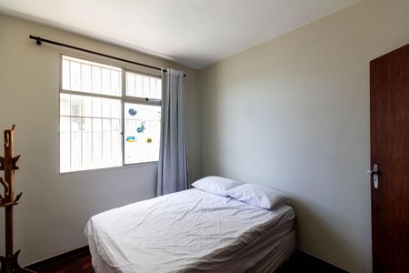 Apartamento à venda com 196m², 3 quartos e 2 vagasQuarto 2