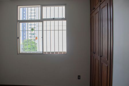 Apartamento à venda com 196m², 3 quartos e 2 vagasQuarto 2