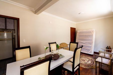 Apartamento à venda com 196m², 3 quartos e 2 vagasSala