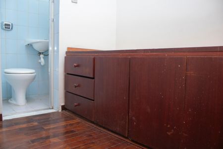 Apartamento à venda com 196m², 3 quartos e 2 vagasQuarto de Serviço