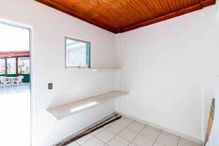 Apartamento à venda com 196m², 3 quartos e 2 vagasQuarto 3