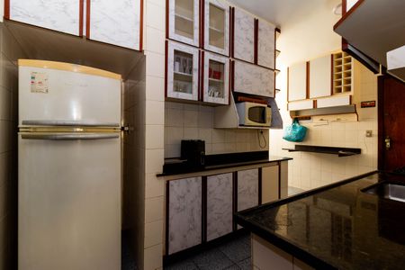 Apartamento à venda com 196m², 3 quartos e 2 vagasCozinha