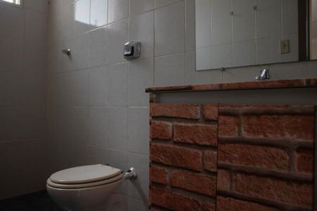 Apartamento à venda com 196m², 3 quartos e 2 vagasBanheiro Social 2