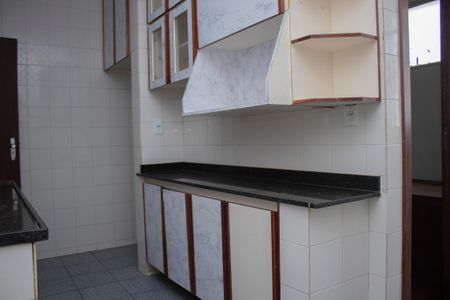 Apartamento à venda com 196m², 3 quartos e 2 vagasCozinha