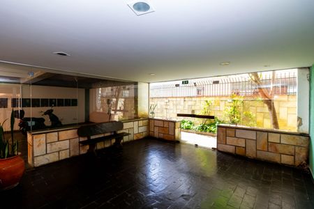 Apartamento à venda com 196m², 3 quartos e 2 vagasEntrada