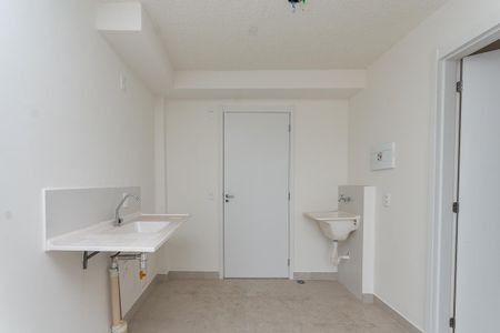 Cozinha Americana de apartamento para alugar com 1 quarto, 27m² em Parque Industrial Tomas Edson, São Paulo