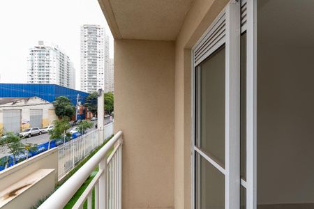 Varanda de apartamento para alugar com 1 quarto, 27m² em Parque Industrial Tomas Edson, São Paulo