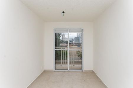 Sala de apartamento para alugar com 1 quarto, 27m² em Parque Industrial Tomas Edson, São Paulo