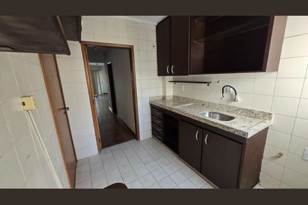 Cozinha de apartamento à venda com 2 quartos, 68m² em Jardim Proença, Campinas