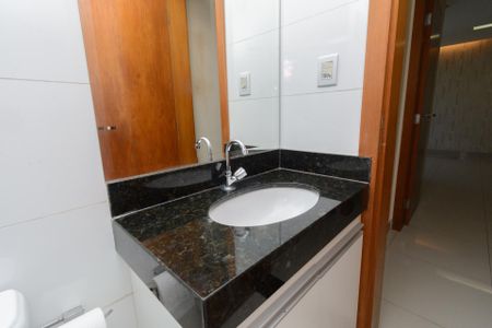 Apartamento à venda com 146m², 3 quartos e 2 vagasBanheiro da Suíte