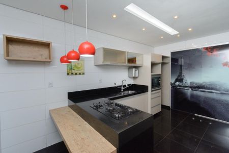 Apartamento à venda com 146m², 3 quartos e 2 vagasCozinha