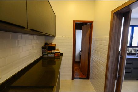 Apartamento à venda com 64m², 2 quartos e 1 vagaÁrea de Serviço