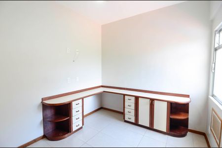 Apartamento à venda com 64m², 2 quartos e 1 vagaQuarto 2