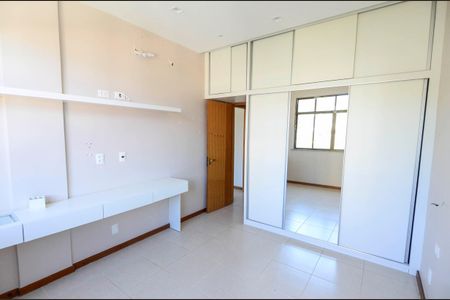 Quarto 1 de apartamento à venda com 2 quartos, 64m² em Grajaú, Rio de Janeiro