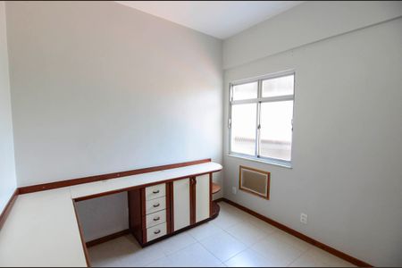 Apartamento à venda com 64m², 2 quartos e 1 vagaQuarto 2