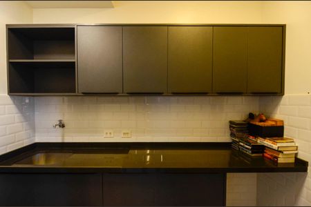 Apartamento à venda com 64m², 2 quartos e 1 vagaÁrea de Serviço