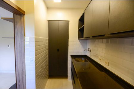 Apartamento à venda com 64m², 2 quartos e 1 vagaÁrea de Serviço