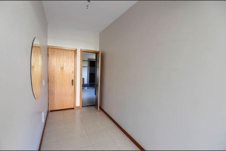 Sala de apartamento à venda com 2 quartos, 64m² em Grajaú, Rio de Janeiro